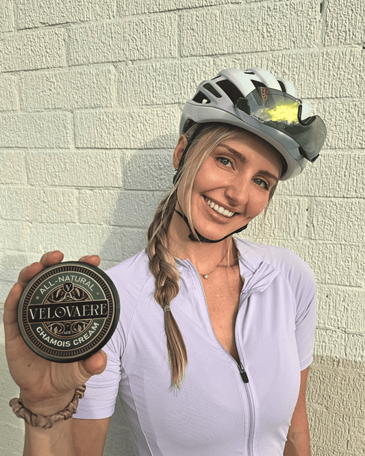 Cyclist using Velovaere chamois cream to stay comfortable on long rides